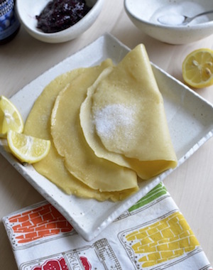 lemon and sugar crepes